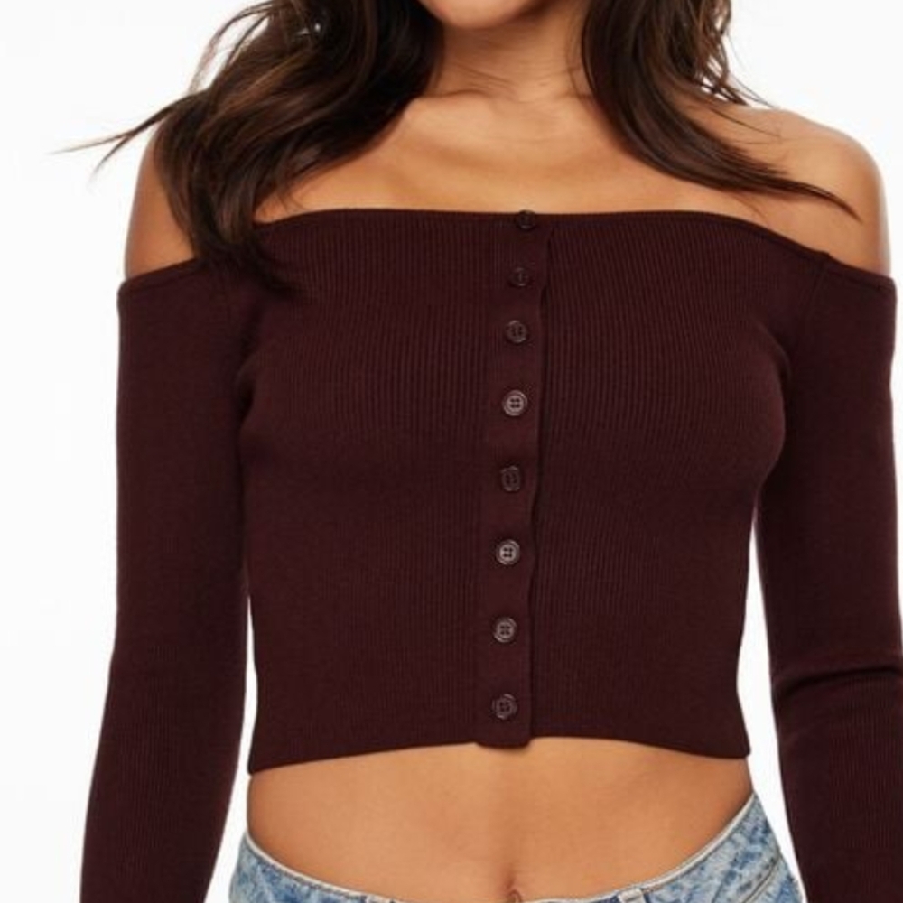 Dynamite Off-the-Shoulder Cropped Sweater